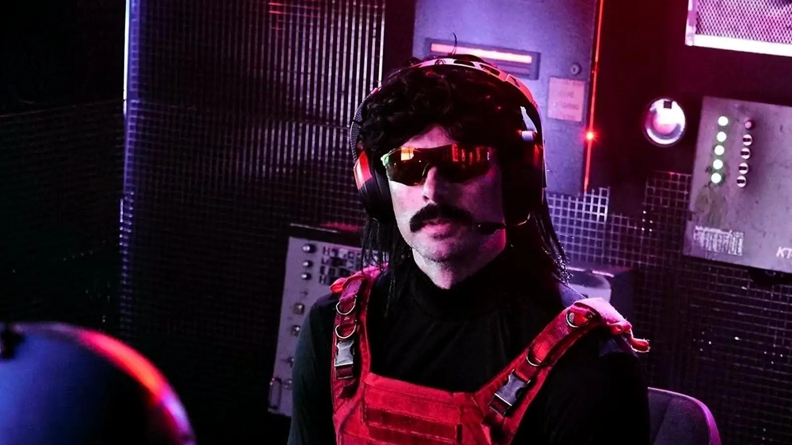 هيا، بالتأكيد لن نسمح لـ Dr Disrespect بالعودة إلى البث المباشر